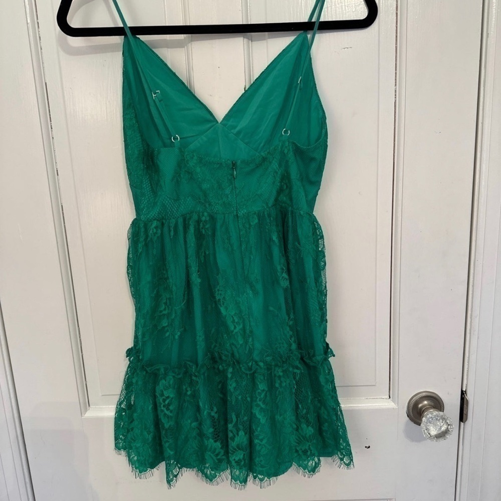 NBD Revolve Margarita Green Lace Dress NWOT size XS - Picture 3 of 5